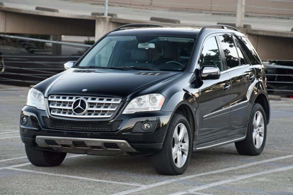 2010 Mercedes-Benz M-Class & GLE-Class sold for $9,500