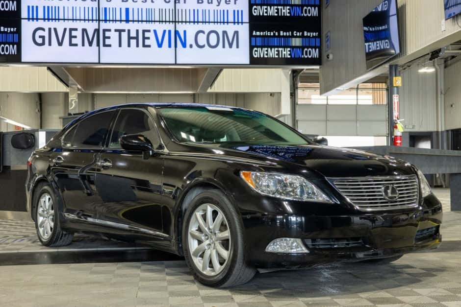 2007 Lexus LS Sedan sold for $26,500