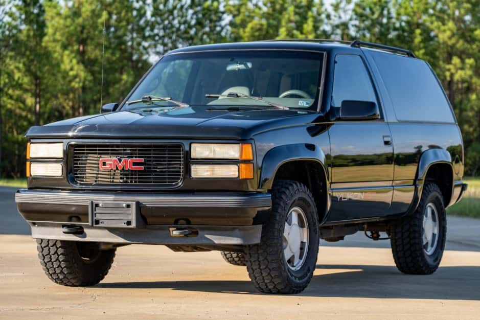 1995 GMC Yukon GMT400 sold for $11,999