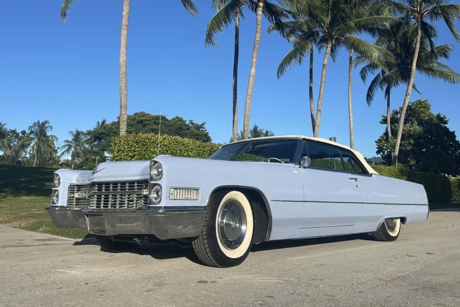 1966 Cadillac DeVille sold for $27,003