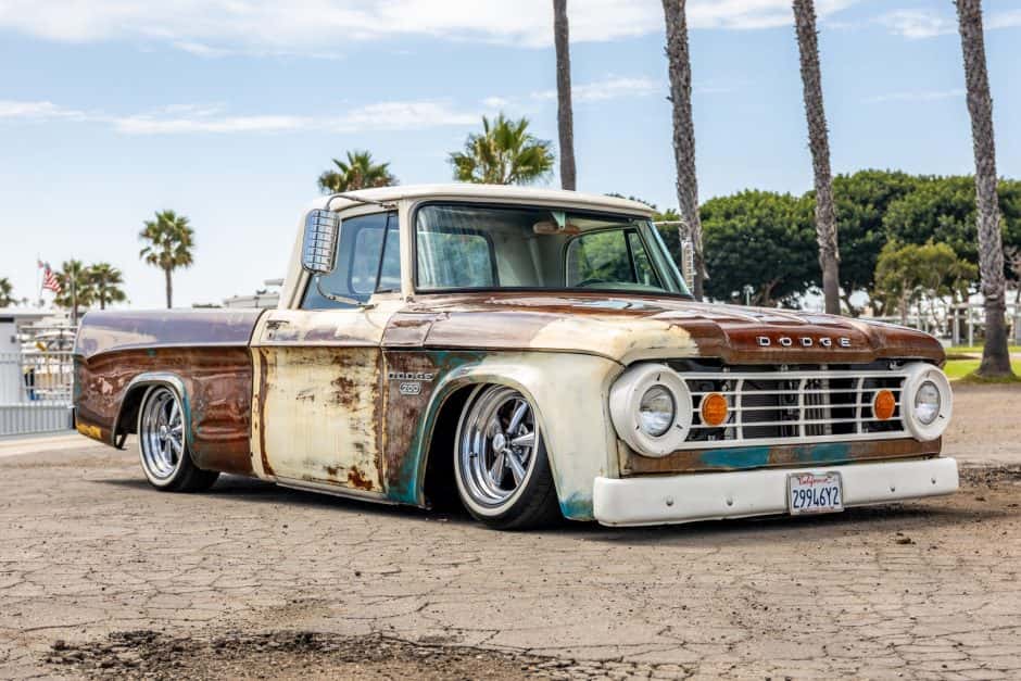 1967 Dodge D-Series (1965-1971) sold for $20,067