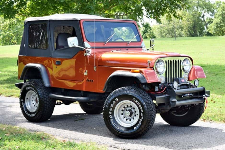 1976 Jeep CJ-7 sold for $8,700