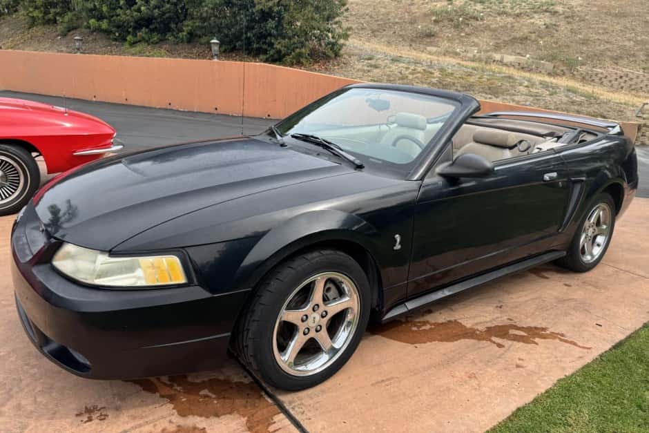 1999 Ford Mustang SN95 1994-2004 sold for $11,500