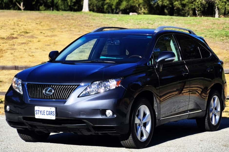 2010 Lexus RX sold for $13,600