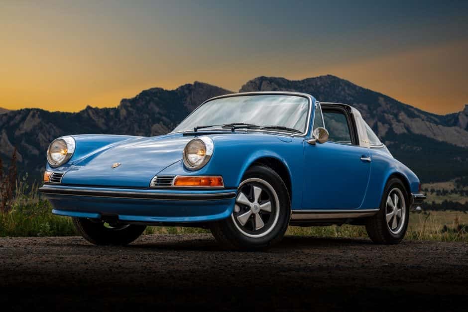 1969 Porsche LWB 911E (1969-1973) sold for $91,500