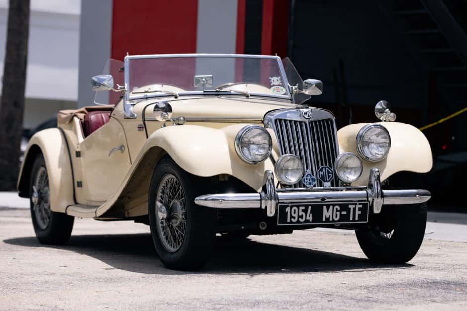 1954 MG TF sold for $13,000