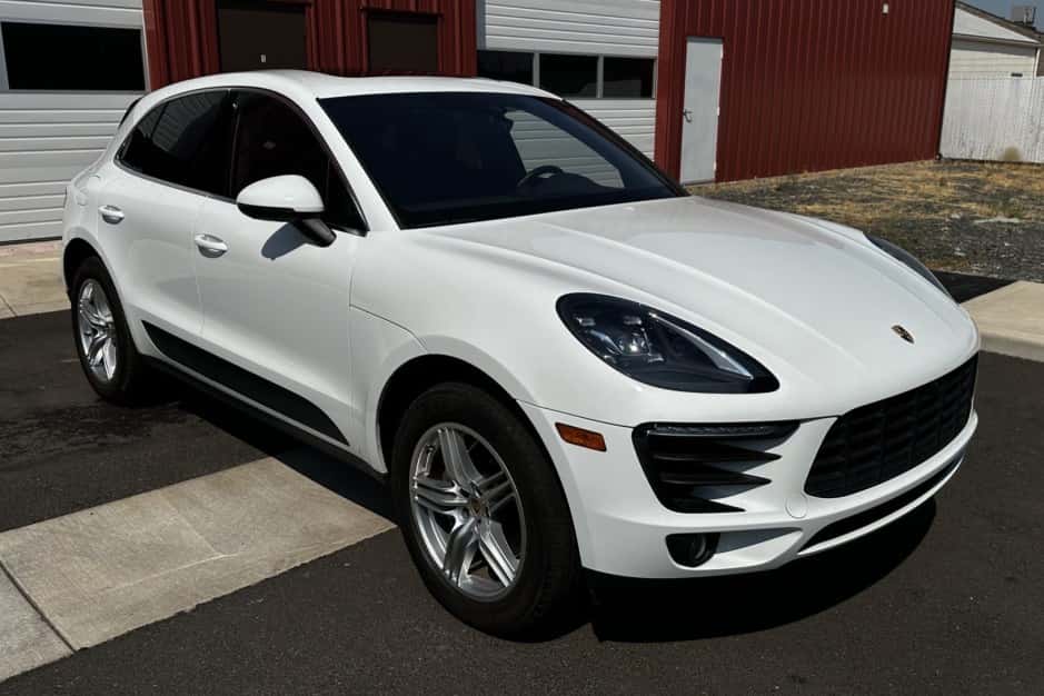 2018 Porsche Macan sold for $23,750