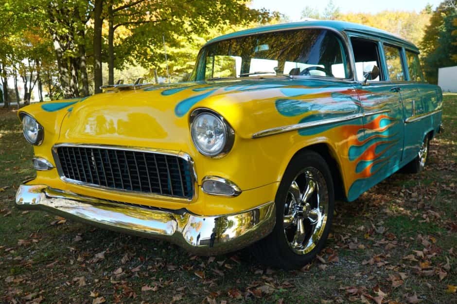 1955 Chevrolet Bel Air sold for $10,750