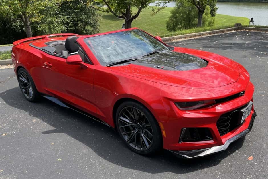 2024 Chevrolet Camaro 6th Generation 2016-2024 sold for $74,300
