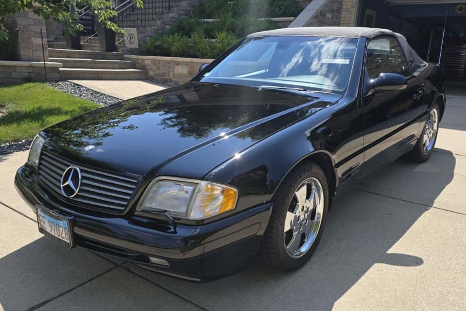 1999 Mercedes-Benz R129 SL sold for $13,500