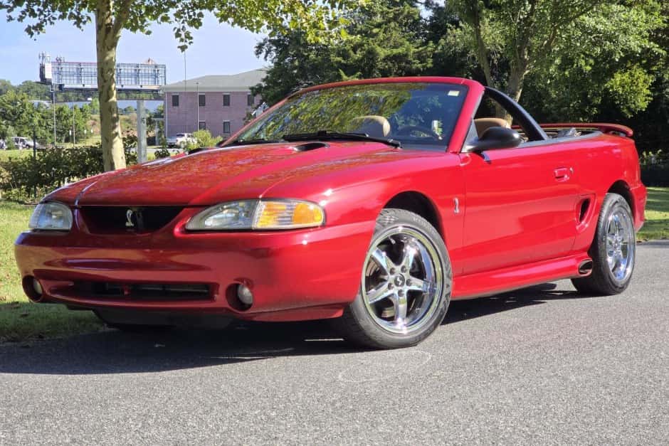 1996 Ford Mustang SN95 1994-2004 sold for $12,001