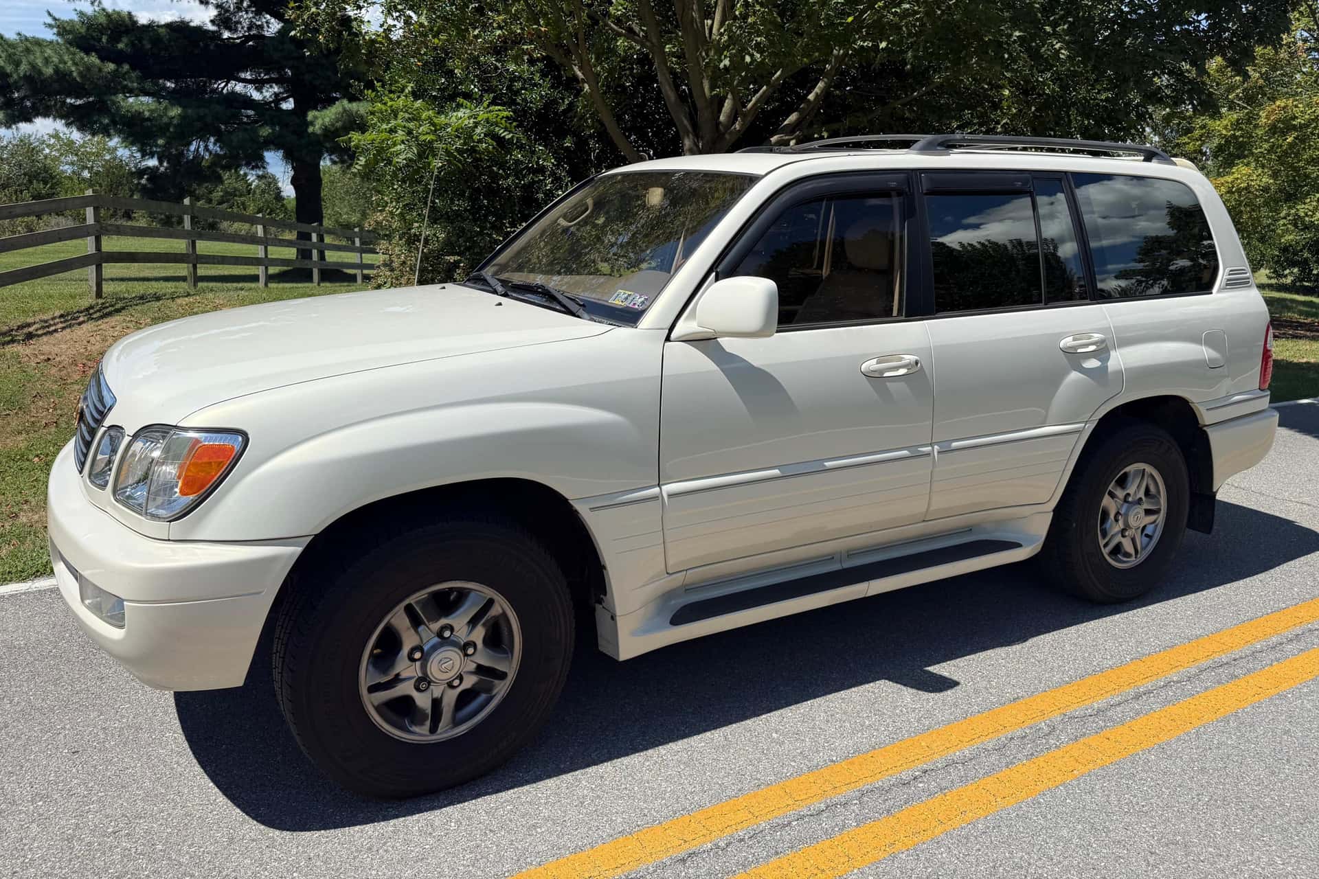 2002 Lexus LX sold for $15,000
