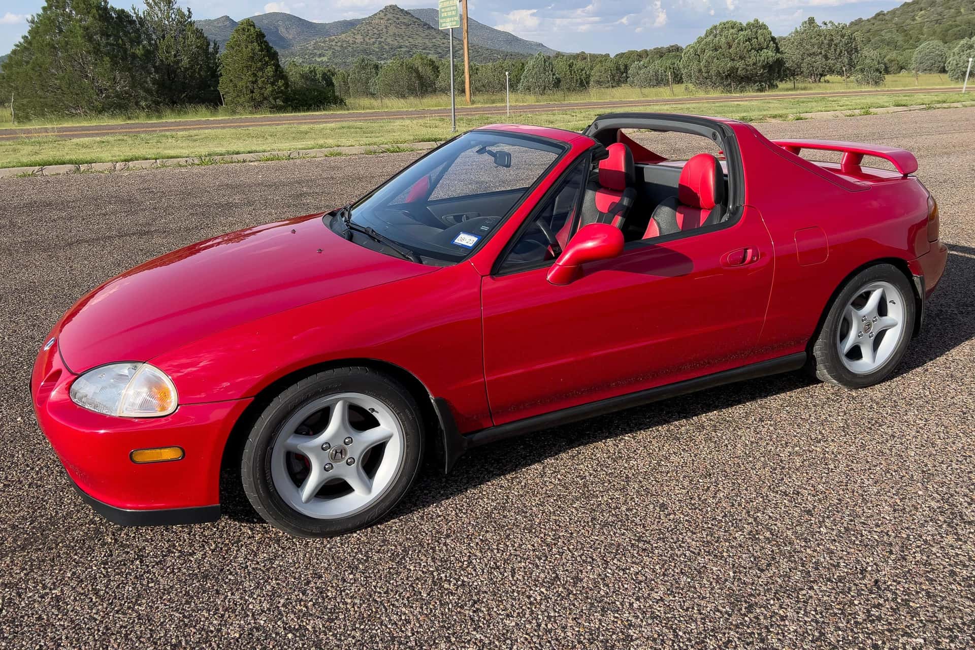 1994 Honda Del Sol sold for $6,100