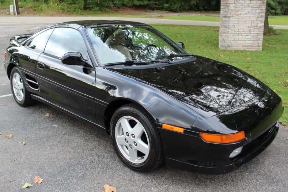 1993 Toyota SW20 MR2 sold for $8,700
