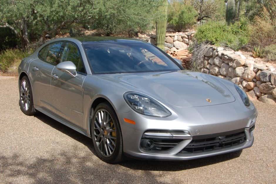 2017 Porsche Panamera sold for $65,000