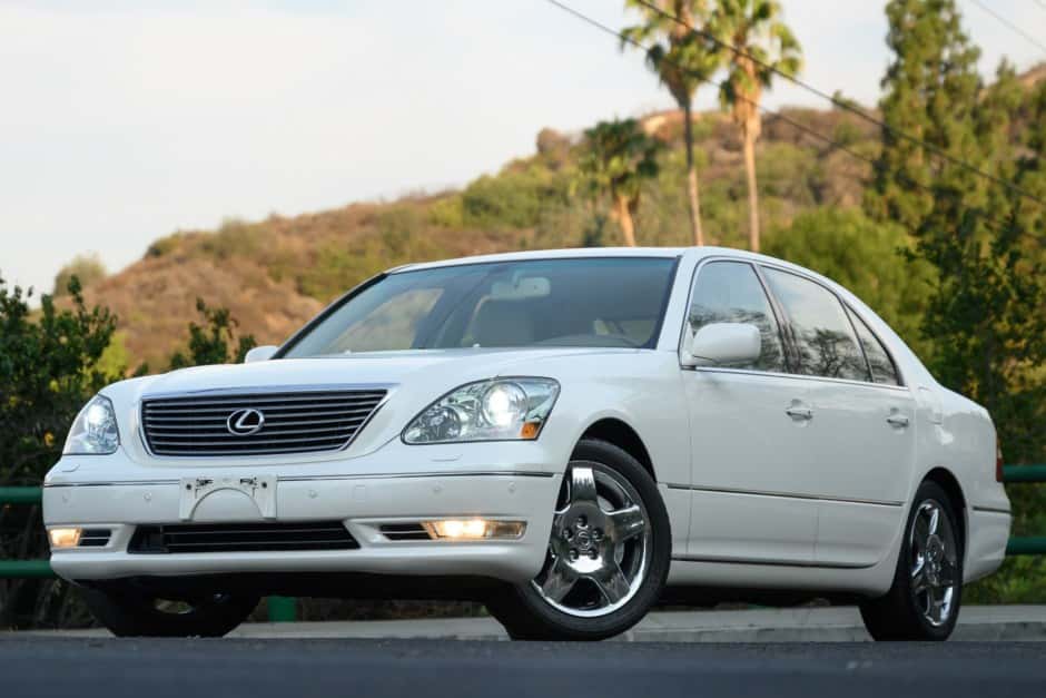 2006 Lexus LS Sedan sold for $23,751