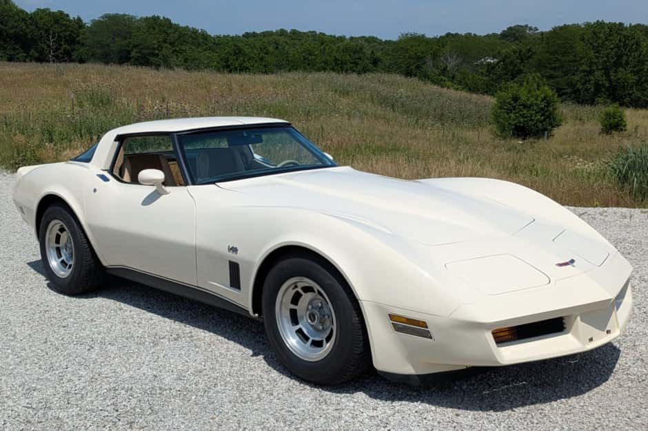 1980 Chevrolet Corvette C3 sold for $8,600