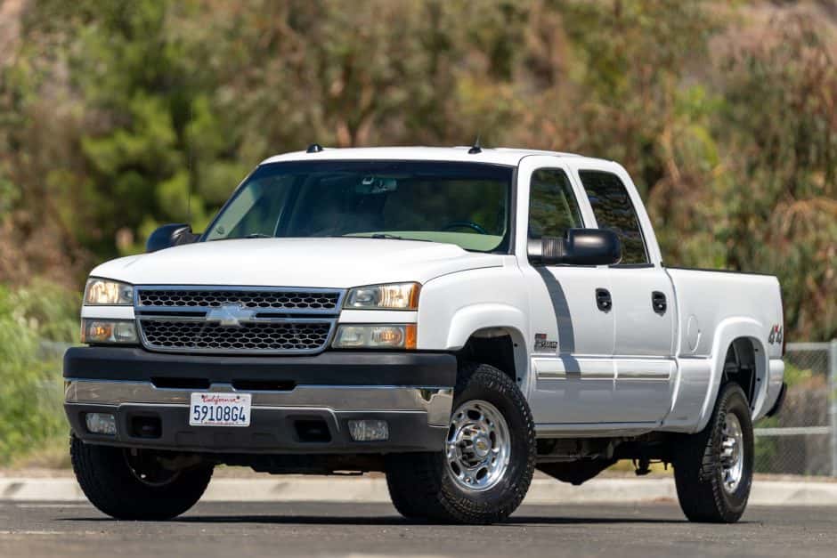 2005 Chevrolet Silverado GMT800 Heavy Duty (2000-2007) sold for $28,250