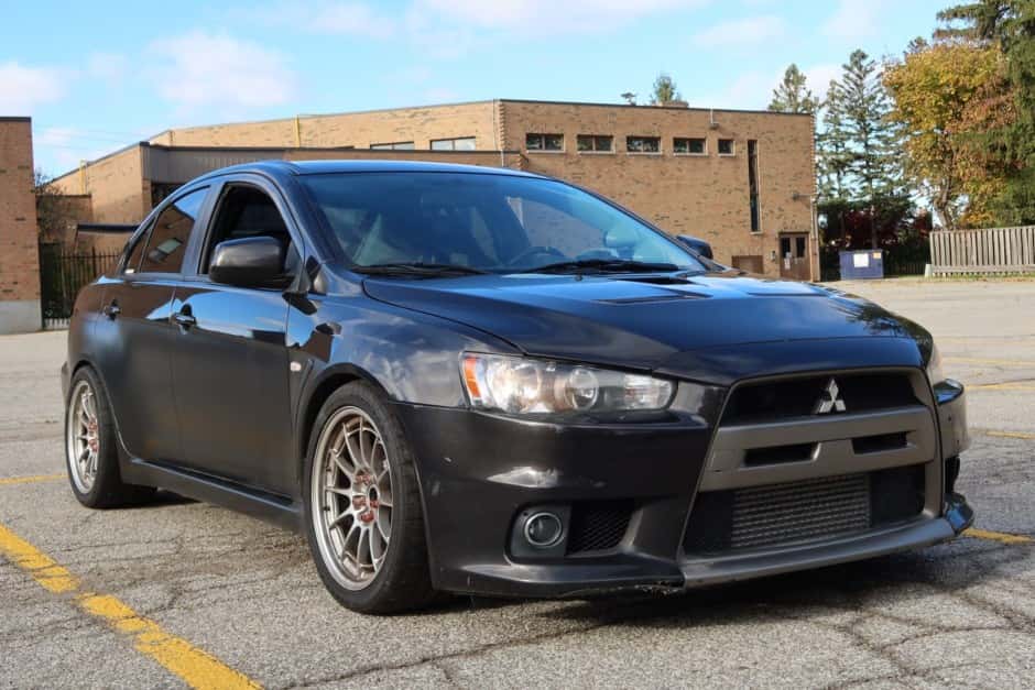 2008 Mitsubishi Lancer Evolution sold for $13,000