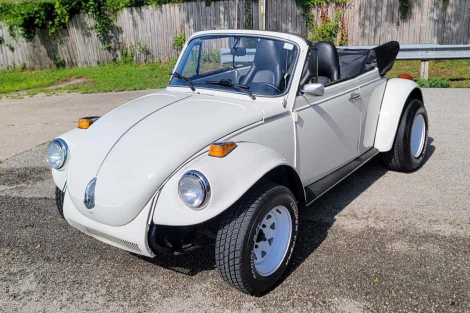 1979 Volkswagen Super Beetle sold for $7,200
