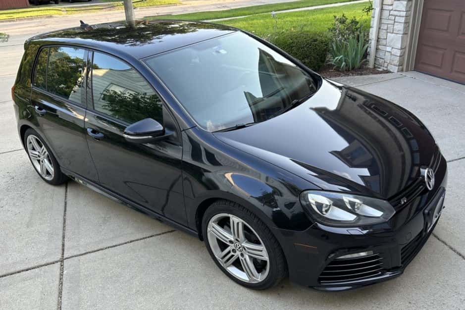 2012 Volkswagen Golf R sold for $21,000
