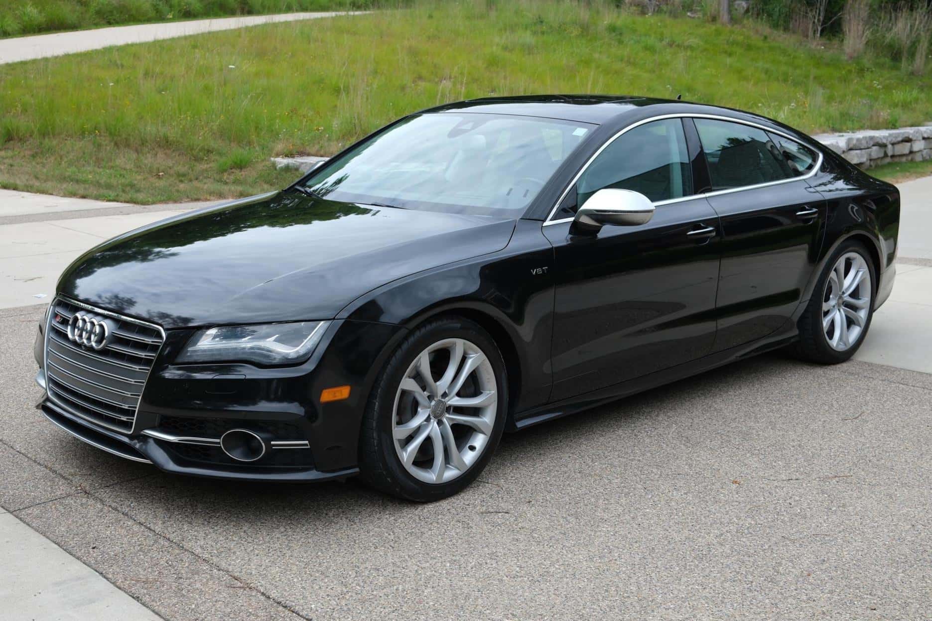2013 Audi S7 sold for $12,600