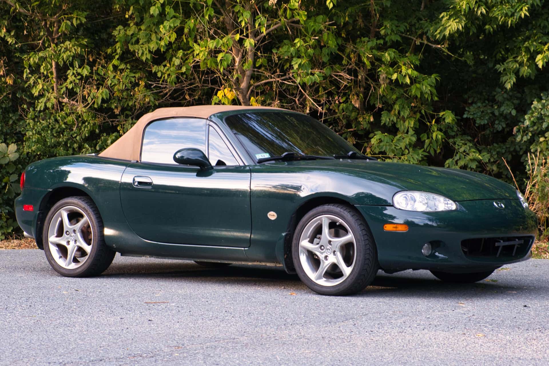 2001 Mazda NB Miata sold for $7,600