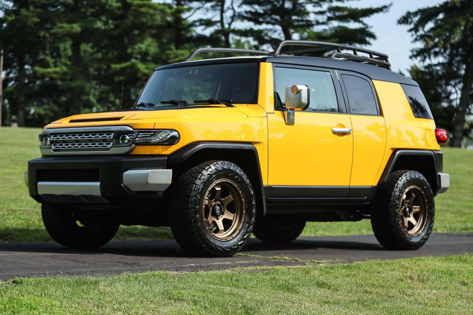 2007 Toyota FJ Cruiser sold for $24,000