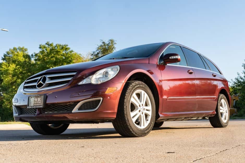 2006 Mercedes-Benz W251 R-Class sold for $8,700