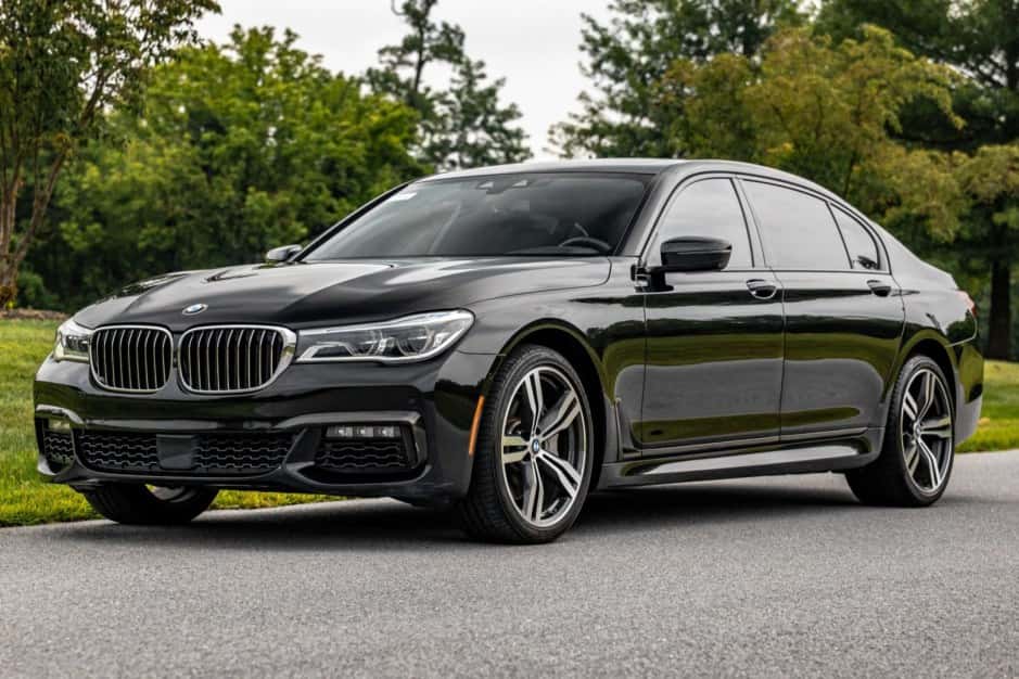 2016 BMW G11/G12 7-Series sold for $28,500