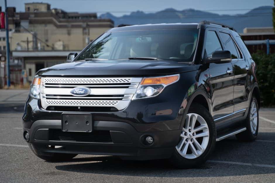 2013 Ford Explorer sold for $8,800