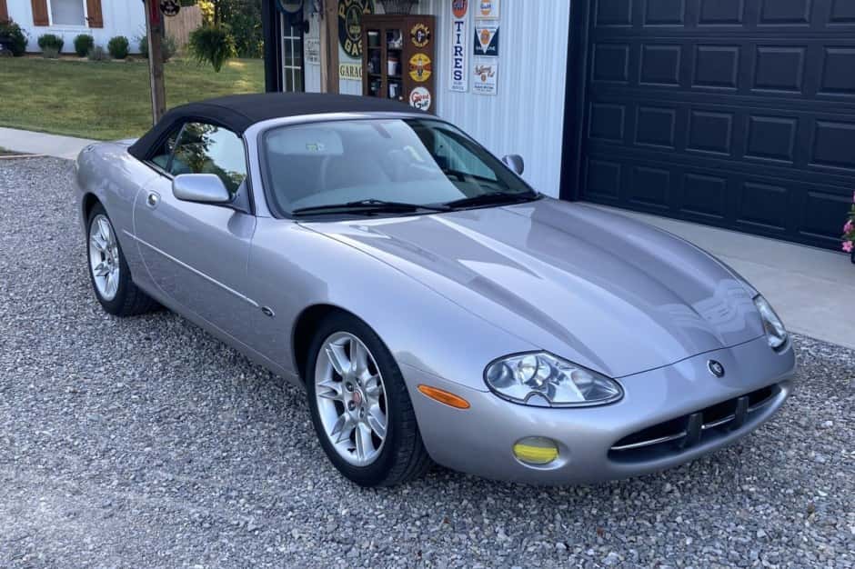 2001 Jaguar XK8 sold for $11,475