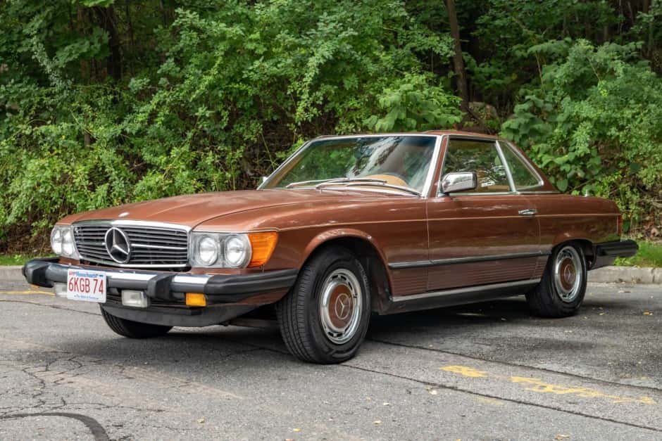 1977 Mercedes-Benz R107 SL sold for $12,500