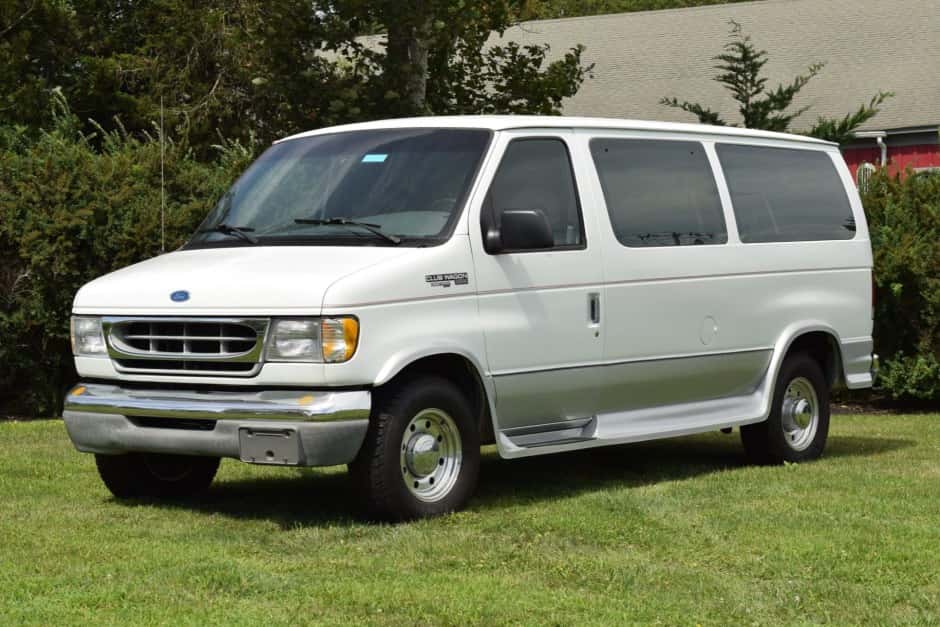 1997 Ford Econoline Van sold for $21,773