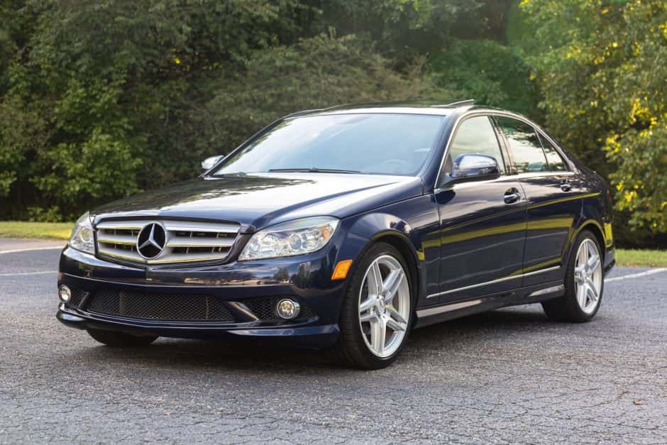 2008 Mercedes-Benz W204 C-Class sold for $12,750