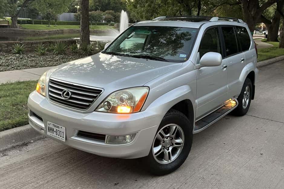 2008 Lexus GX sold for $10,250