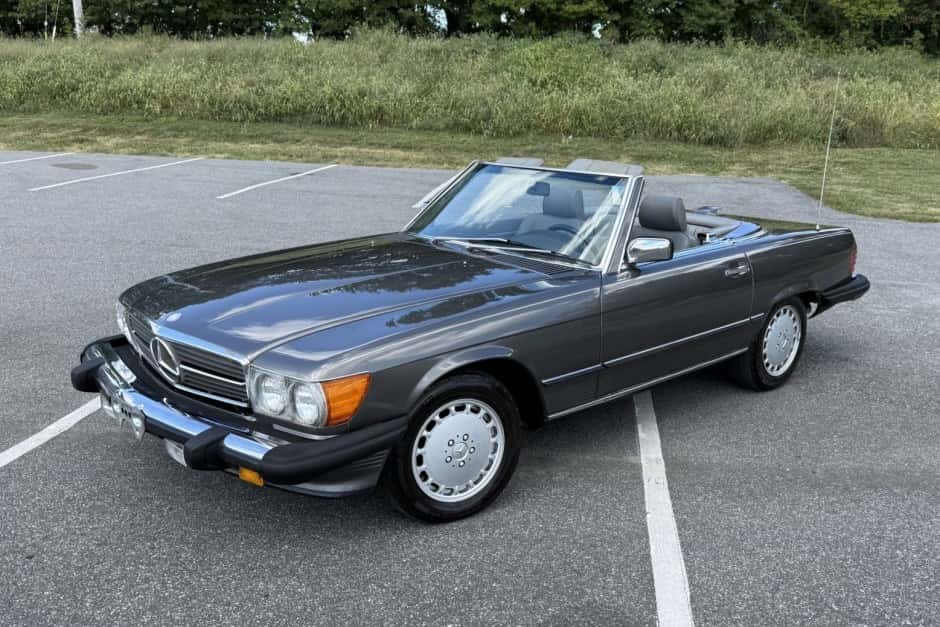 1987 Mercedes-Benz R107 SL sold for $14,050