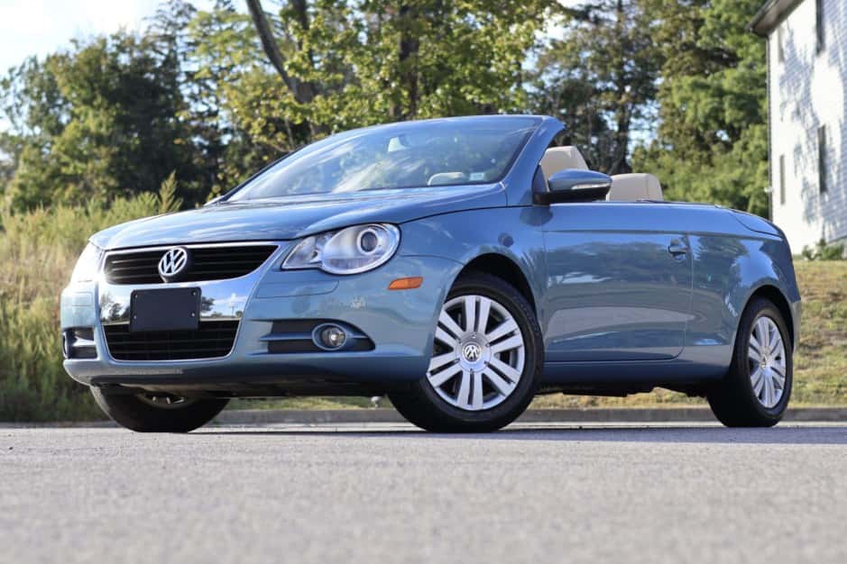 2010 Volkswagen Eos sold for $17,000