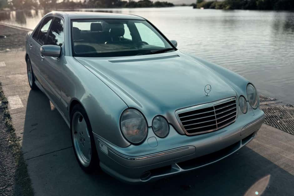 2002 Mercedes-Benz W210 E-Class sold for $16,500