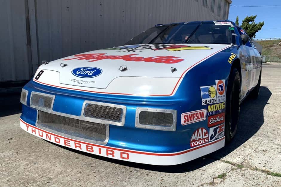 1993 Ford Thunderbird (1989-1997) sold for $32,500