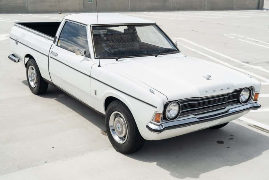 1975 Ford Cortina sold for $9,250
