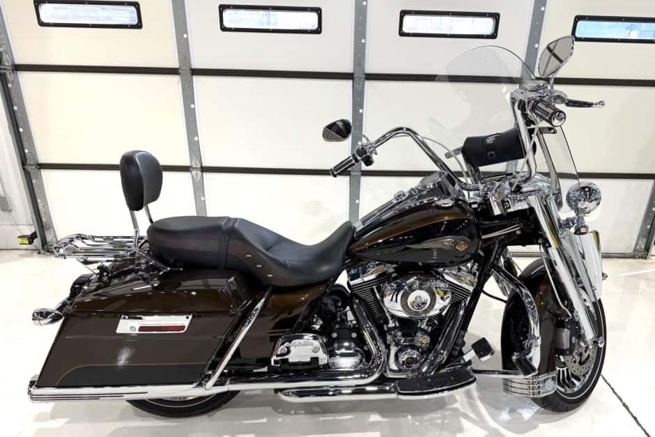 2013 Harley-Davidson Touring sold for $8,100