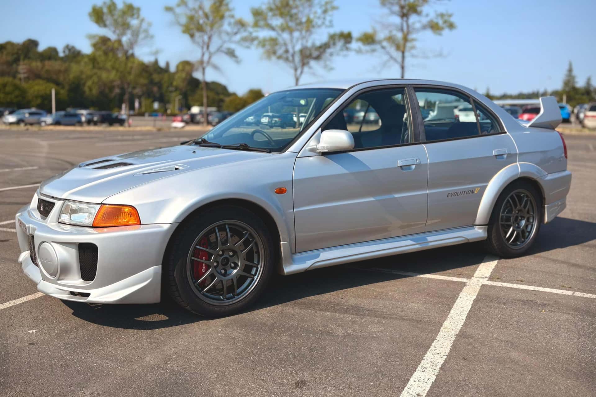 1998 Mitsubishi Lancer Evolution sold for $25,500