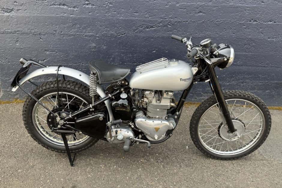 1950 Triumph Trophy sold for $5,000