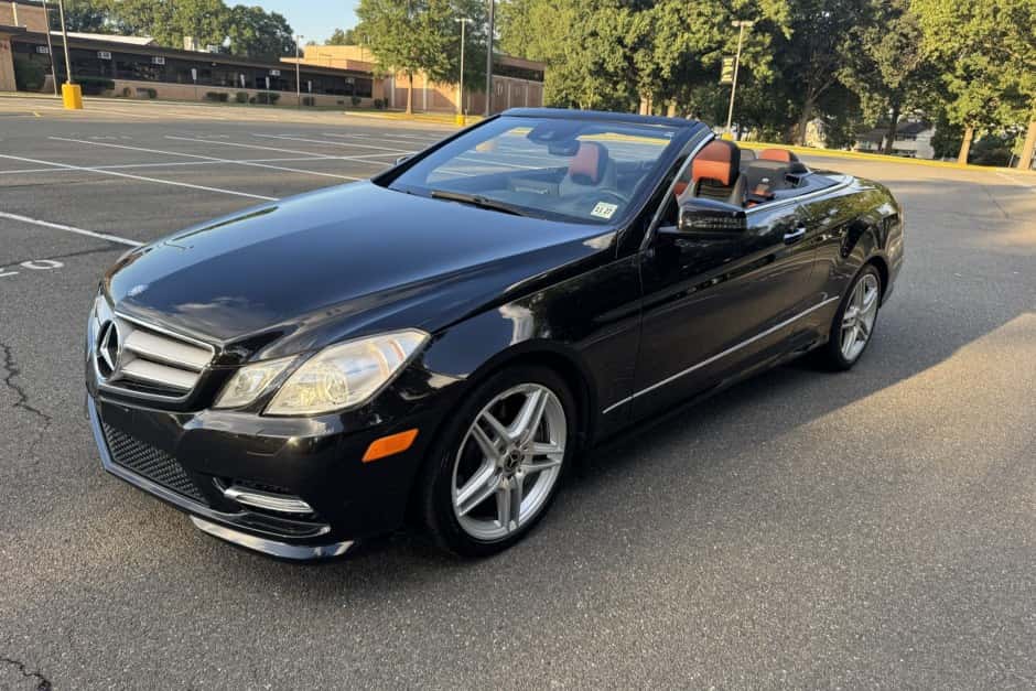 2013 Mercedes-Benz C207 E-Class Coupe/Cabriolet sold for $14,850