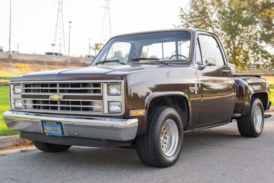 1985 Chevrolet C/K (1973-1991) sold for $10,500