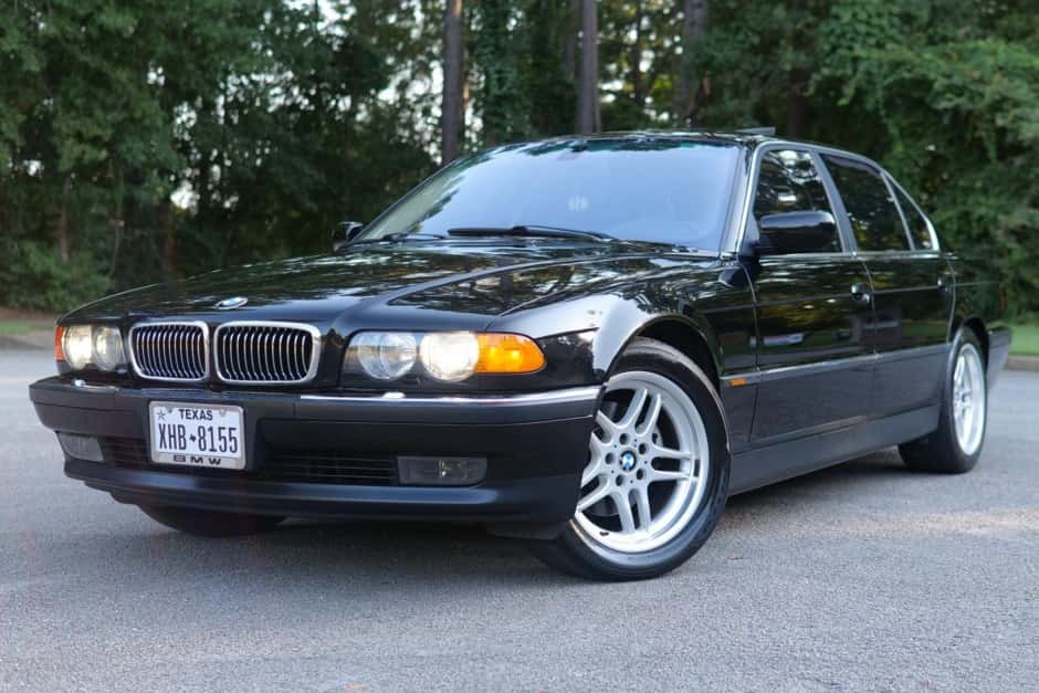 2000 BMW E38 7-Series sold for $13,750
