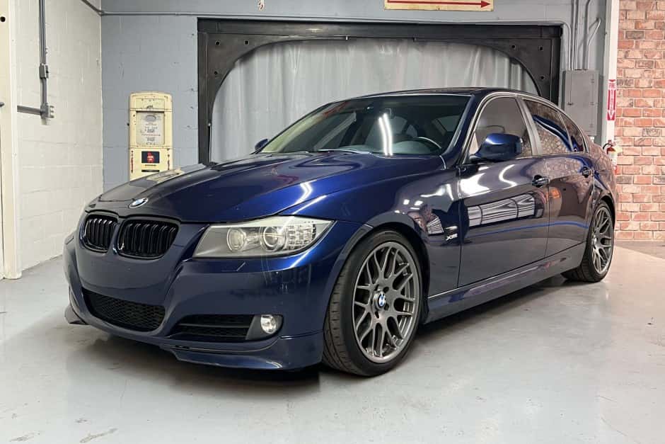 2011 BMW E90 3-Series Sedan sold for $9,800