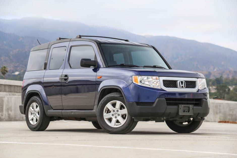 2009 Honda Element sold for $13,000