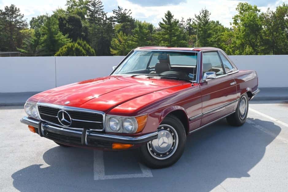 1972 Mercedes-Benz R107 SL sold for $6,600